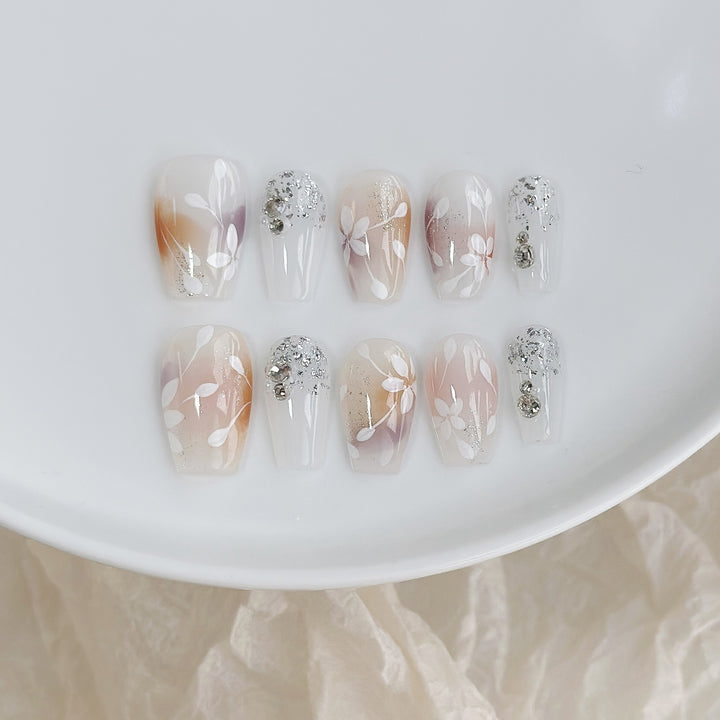 Butterfly-Embellished Press-On Nail Set