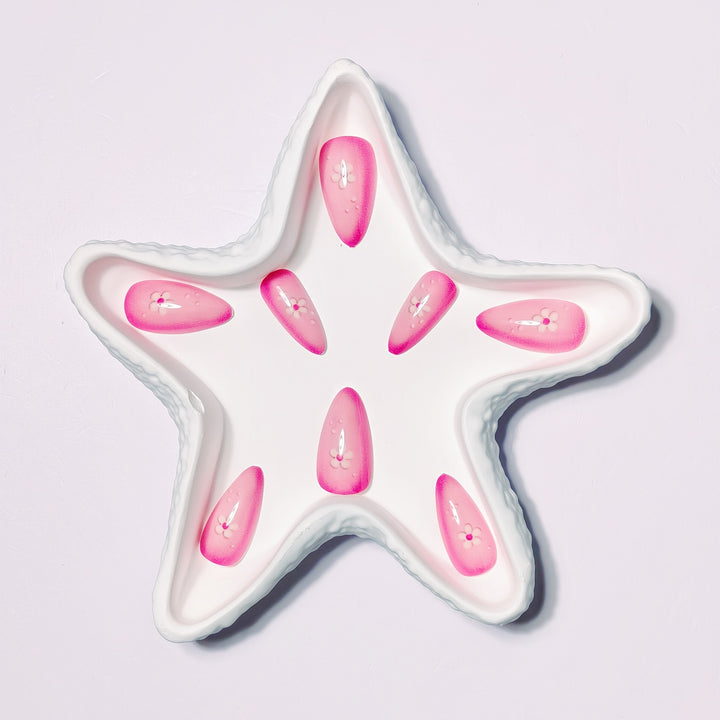 Artificial Nails in Elegant Flower Pattern Kalsten