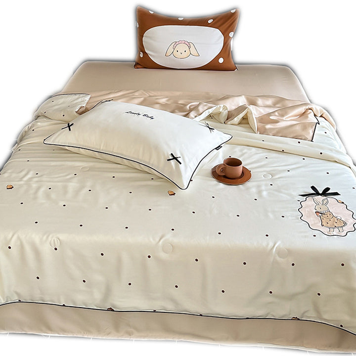Bedding set made of skin-friendly cotton satin with embroidered rabbit motif & polka dot design