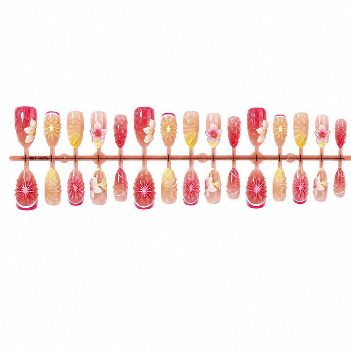 Artificial nail set with elegant floral details and glitter effects Kalsten