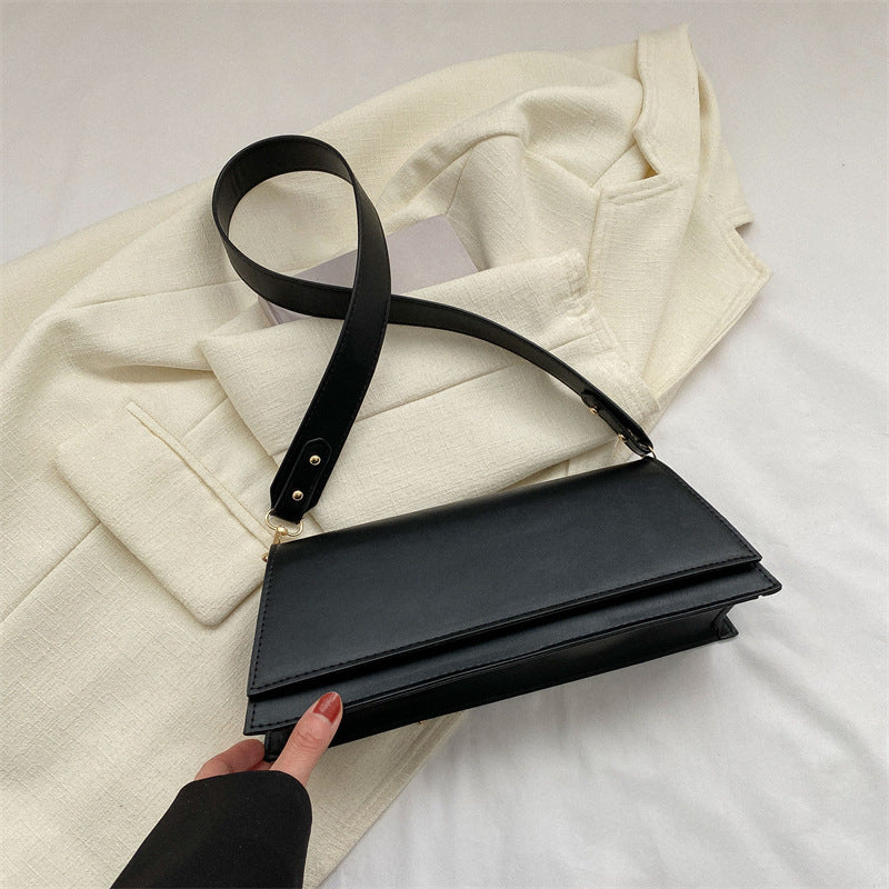 Minimalist Structured Crossbody Bag Kalsten