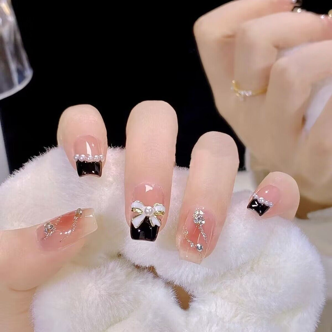 Premium Rhinestone-Embellished Press-On Nail Art Kalsten