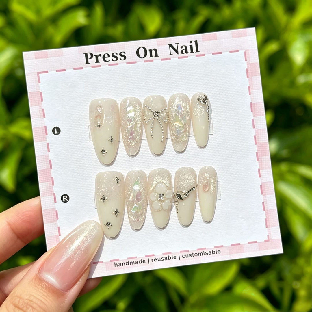 Artistic Floral Press-On Nail Set  1791773803