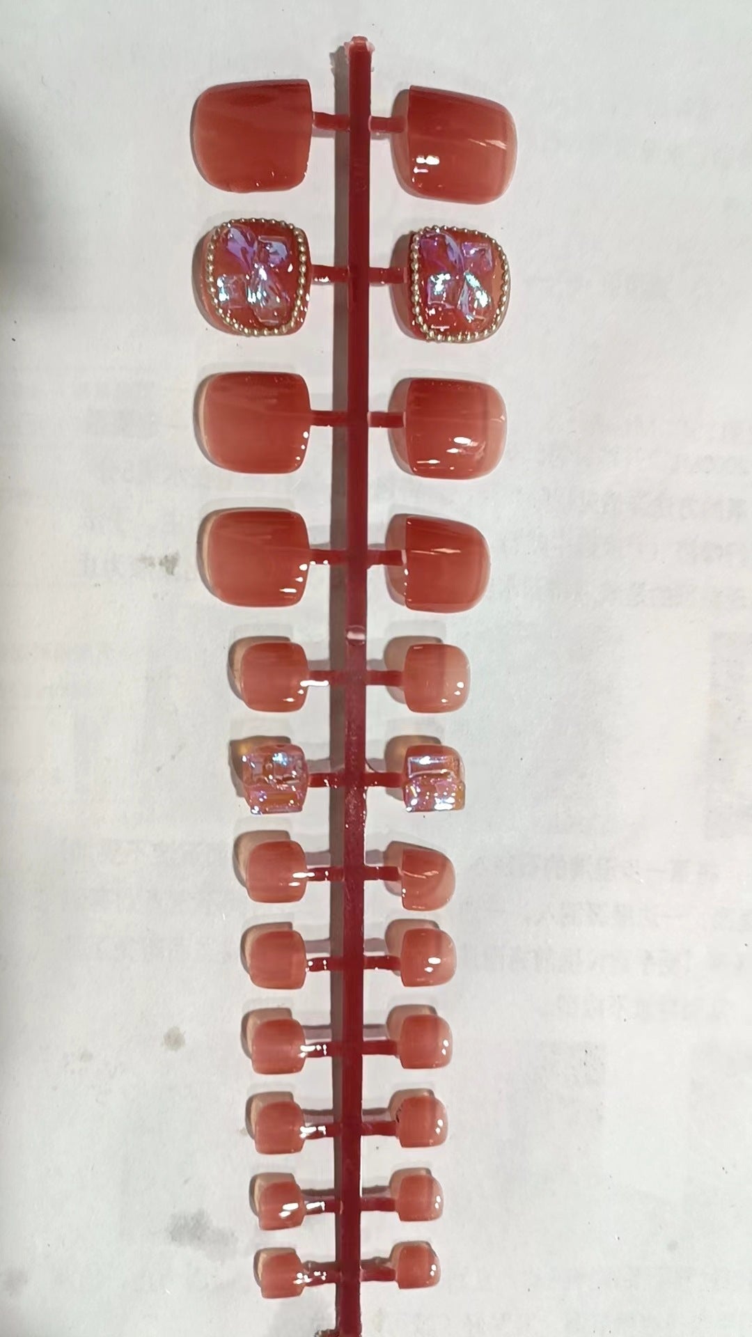 Decorative Diamond-Accent Press-On Nail Set Kalsten