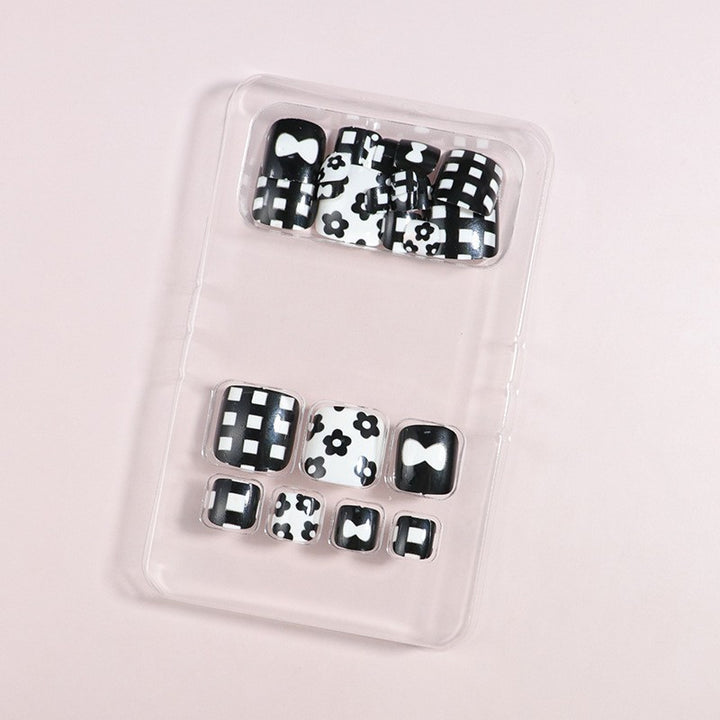 Artistic Floral Press-On Nail Art Set Kalsten