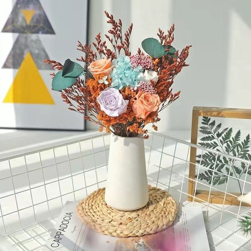 Elegant Dried Flower Bouquet with Decorative Vase