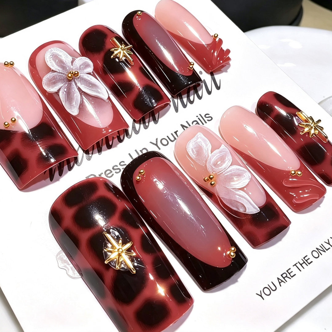 Artistic Floral Press-On Nail Set Kalsten