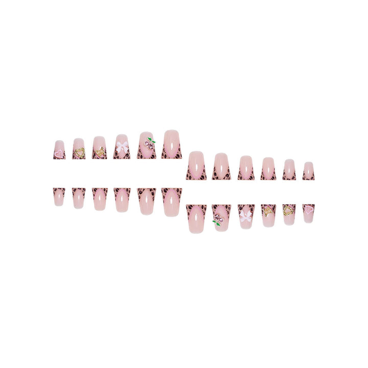 Artistic Nail Art Kalsten