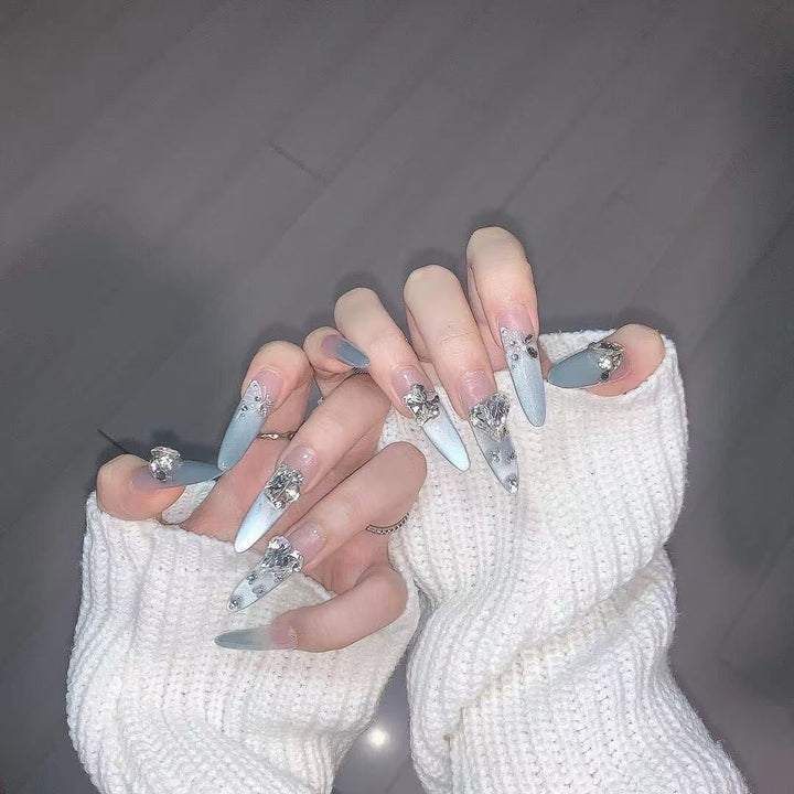 Artistic Heart Pattern Nail Art Extensions Kalsten