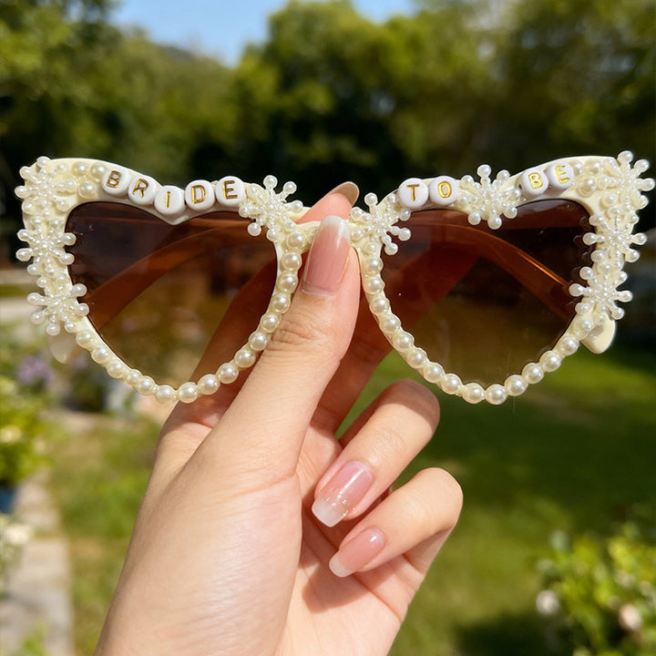 Decorative Heart-Shaped Bride-To-Be Sunglasses Kalsten