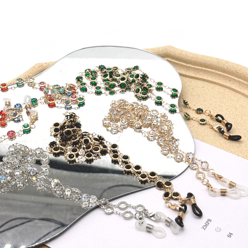 Crystal Chain Eyewear Holder Kalsten