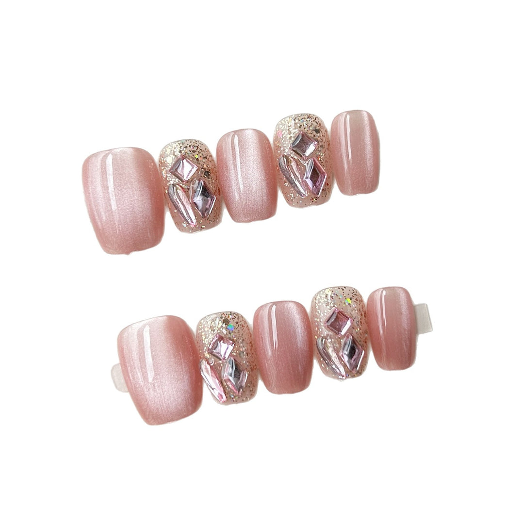 Elegant Glittering Press-On Nail Art Set