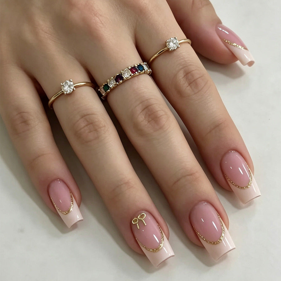Elegant French Tip Nail Art Kalsten