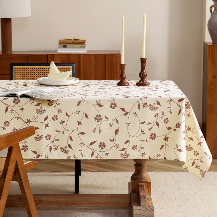 Coated tablecloth in vintage floral pattern made of cotton blend Kalsten