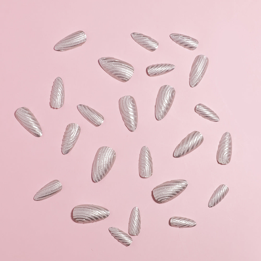 Sculpted Press-On Nail Art Kalsten