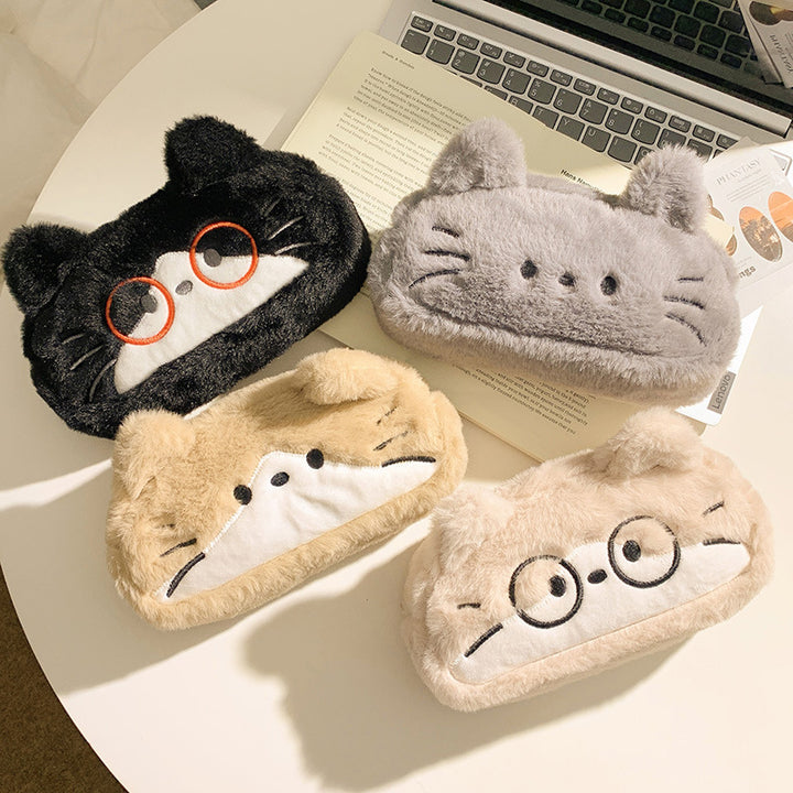 Care pillow with cute cat design Kalsten