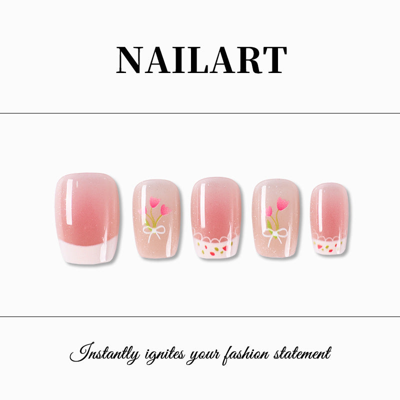 Floral-Inspired Press-On Nail Art Set Kalsten