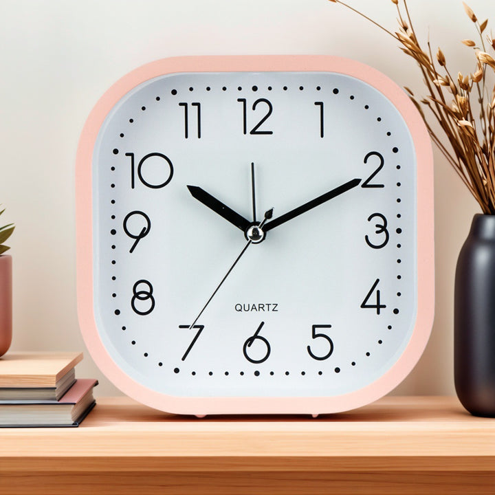 Table clock in modern cubic design Kalsten