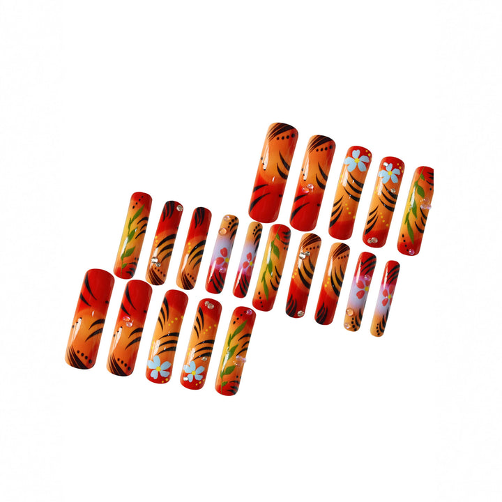 Artfully Designed Floral Press-On Nails Kalsten