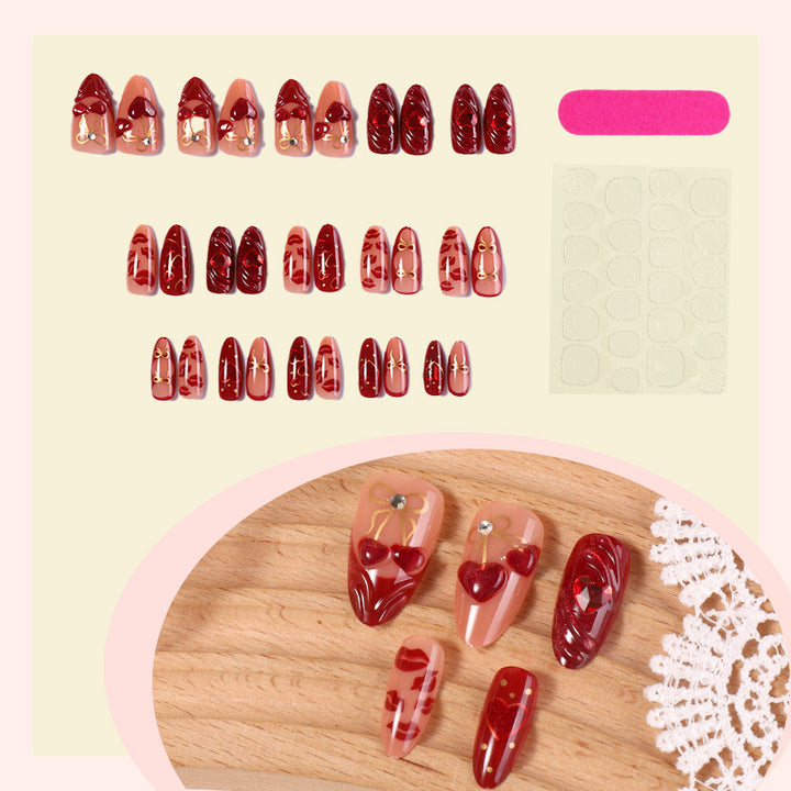 Decorative Press-On Nail Art Set with Heart and Gold Accents kalsten