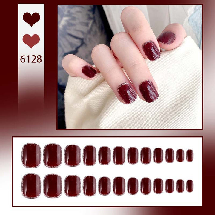 Minimalist Press-On Nail Art