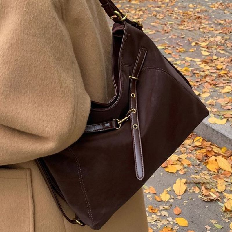 Elegant Shoulder Bag Kalsten