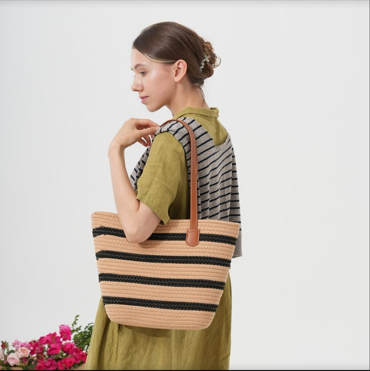Stylish Beach Bag Kalsten