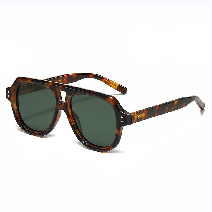 Retro-Inspired Tortoise Shell Frame Sunglasses Kalsten