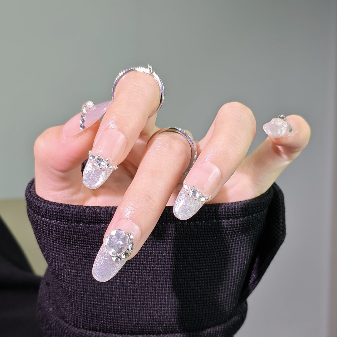 Elegant French Tip Press-On Nails Kalsten