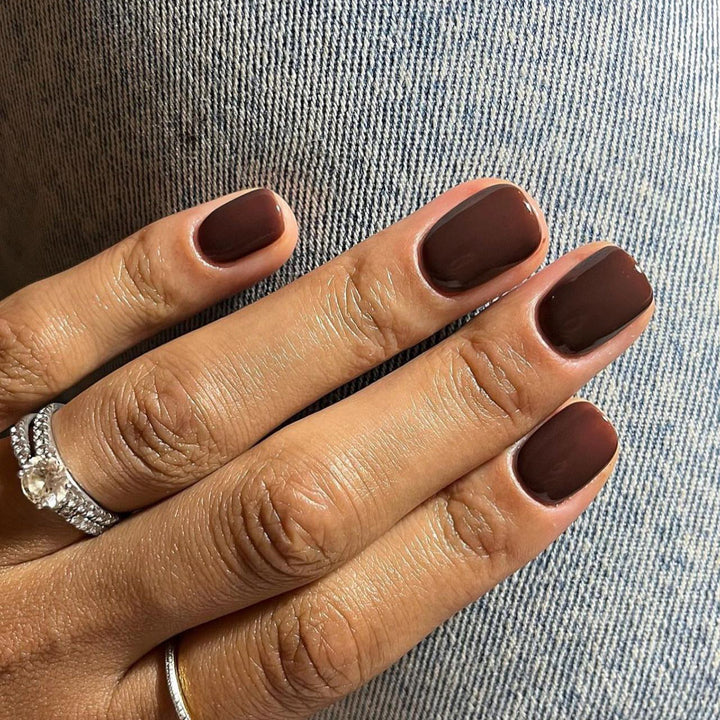 Artful Nail Extensions with Elegant Glossy Finish Kalsten