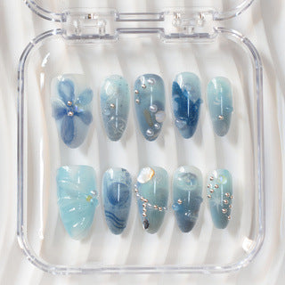 Decorative Themed Press-On Nail Art Set Kalsten