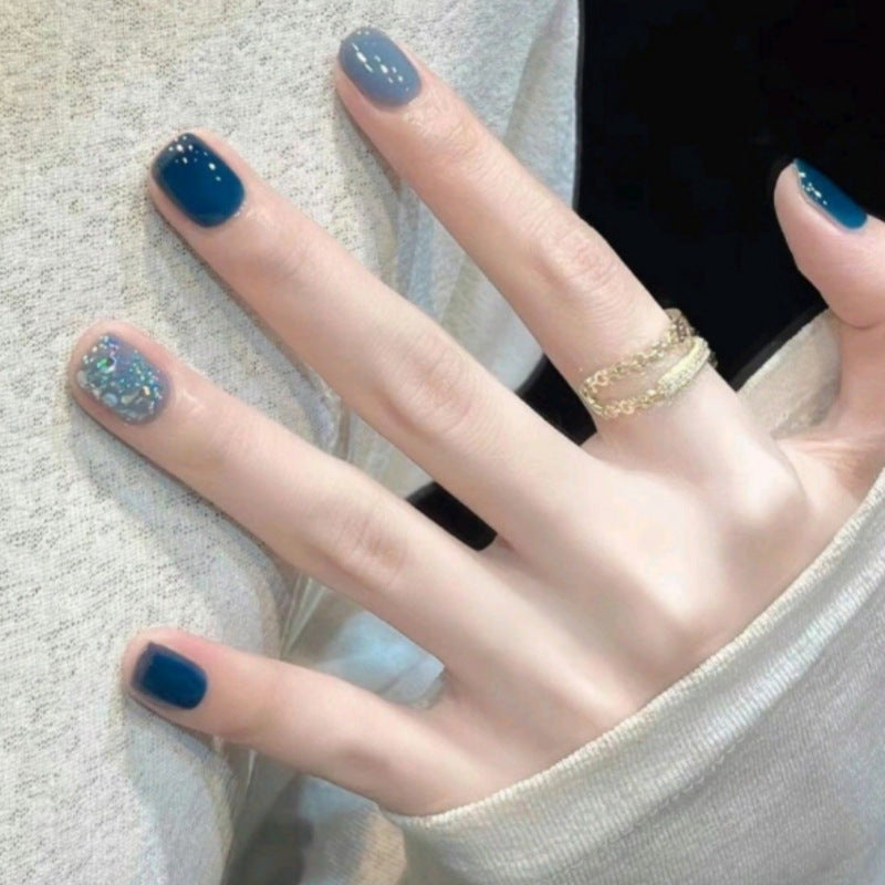 Artistic Press-On Nail Set with Sparkling Glitter Effect Kalsten