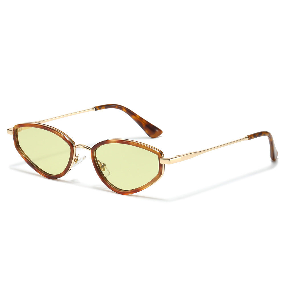 Modern Cat-Eye Sunglasses with Lightweight Frame Kalsten