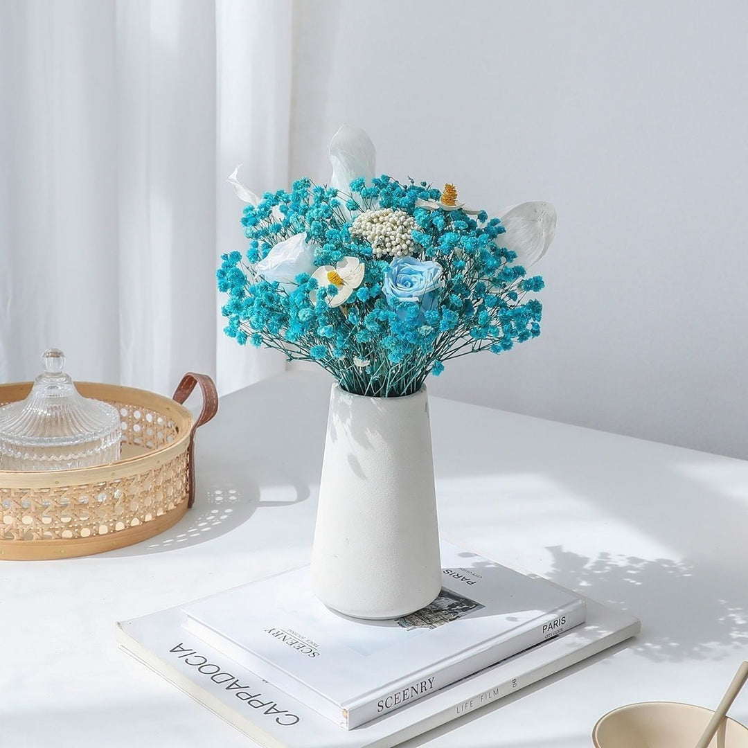 Decorative Floral Vase Display
