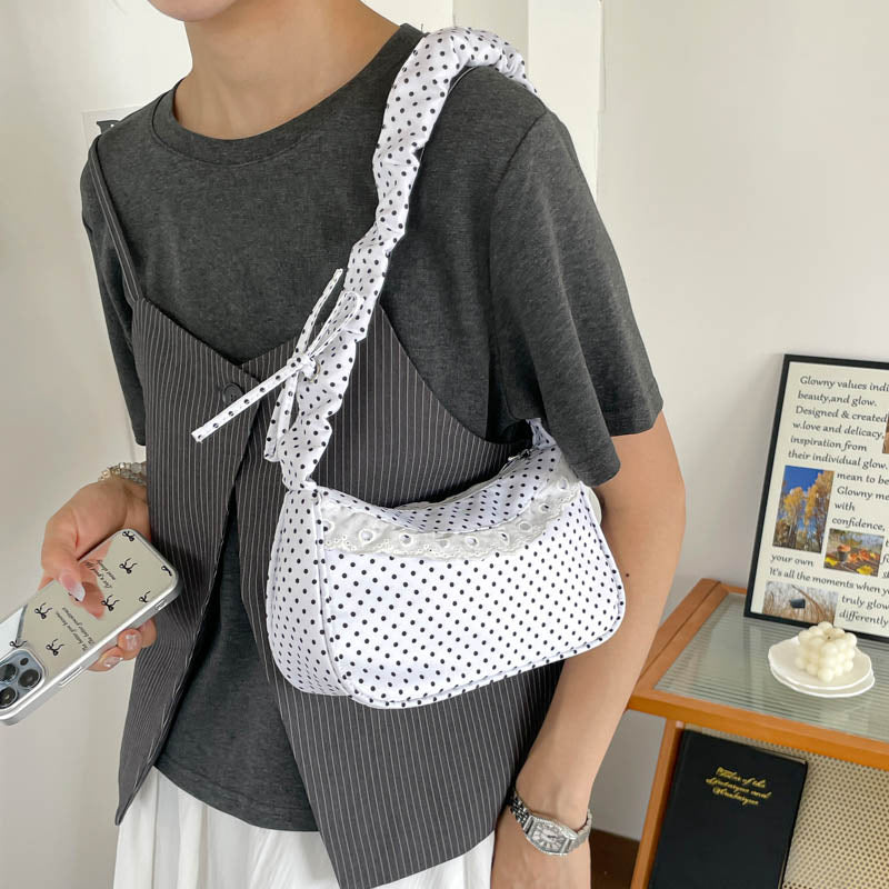 Vintage-Inspired Polka Dot Handheld Bag