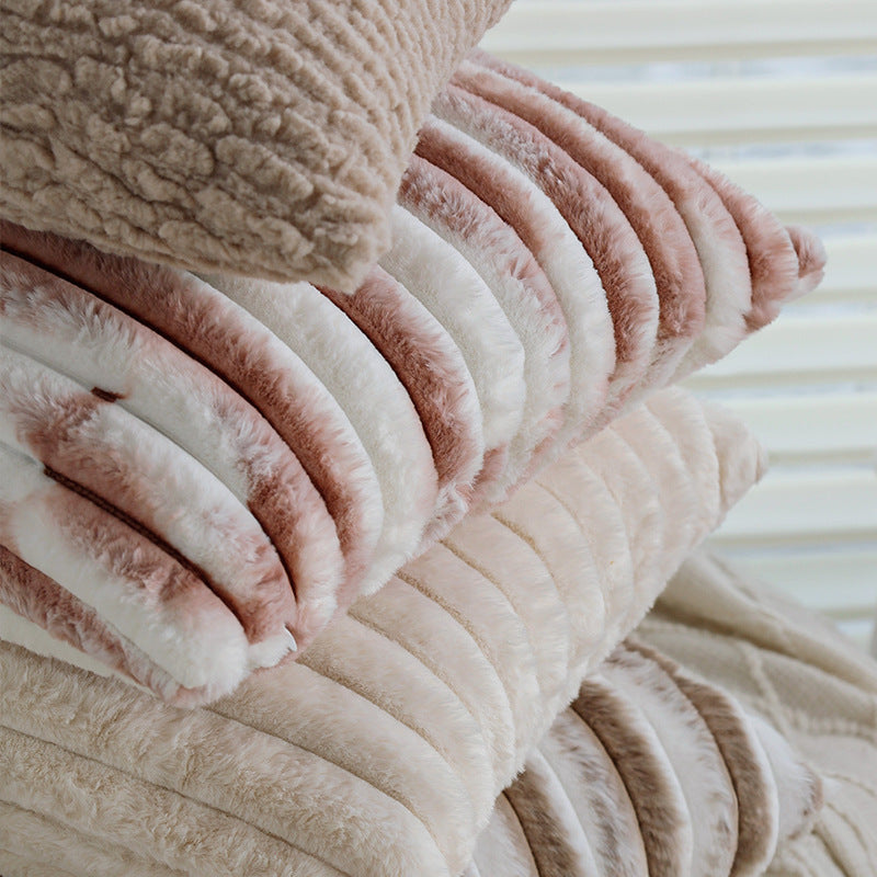 Rectangular Sherpa pillowcase with wavy plush texture and hidden zipper Kalsten