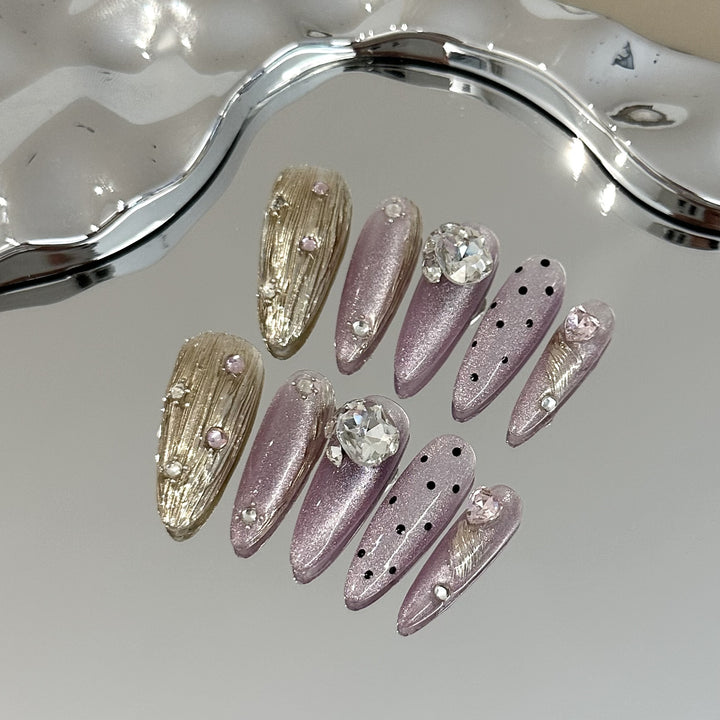 Glamorous Rhinestone-Studded Press-On Nail Set