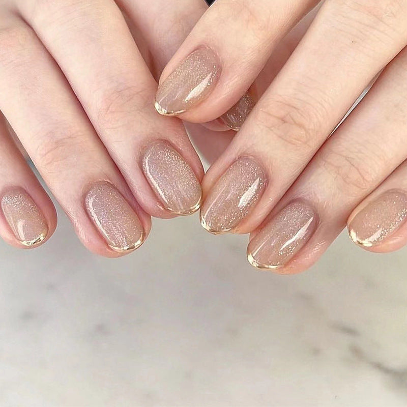 Elegant Nail Art Kalsten