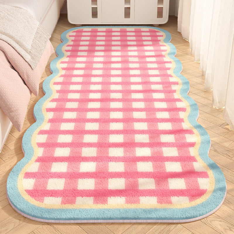 Cozy Heart-Shaped Plush Area Rug
