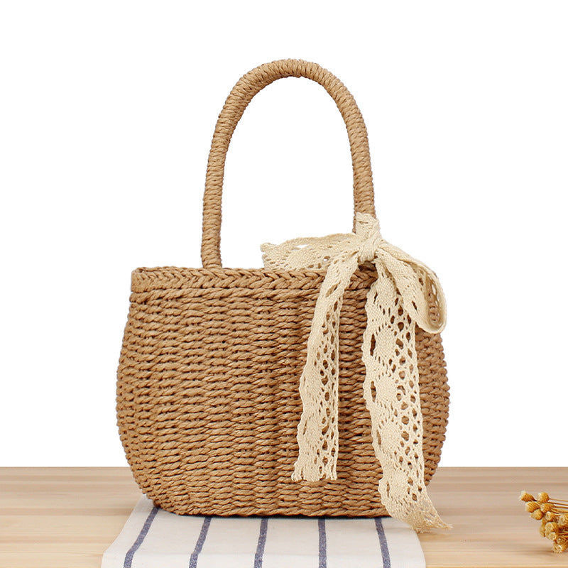 Basket bag with elegant lace Kalsten