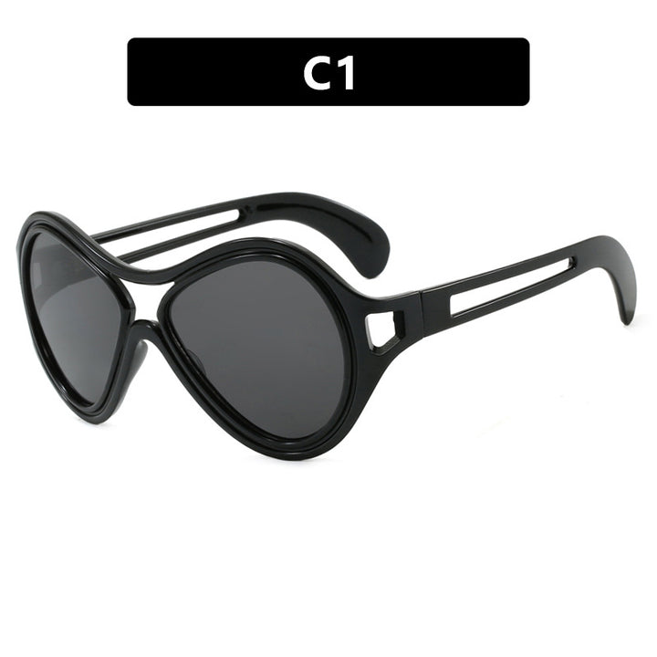 Women's vintage-inspired sunglasses with distinctive frame and UV protection Kalsten