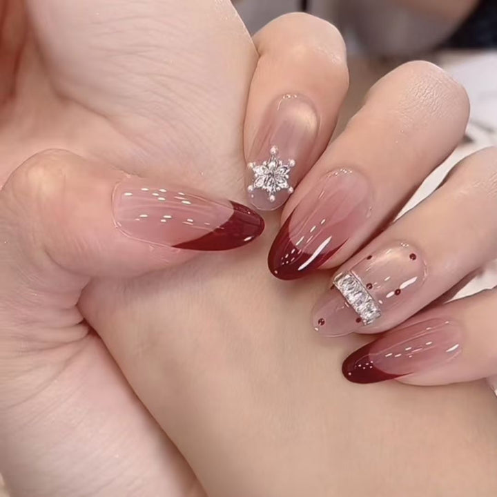 Luxury Nail Art Kalsten