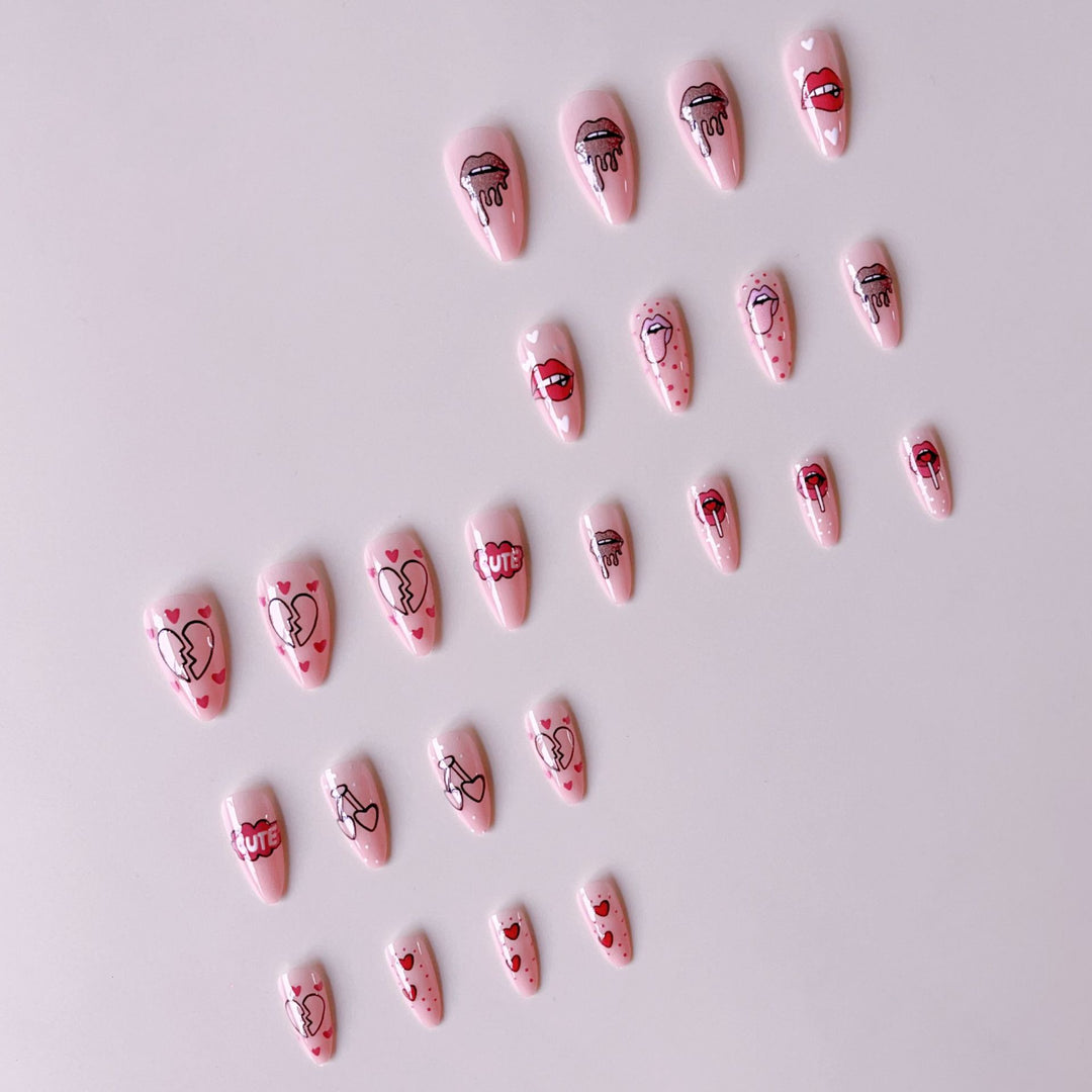 Artificial nail set with playful lip and heart motifs Kalsten