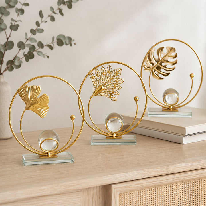 Decorative Leaf-Shaped Candle Holder