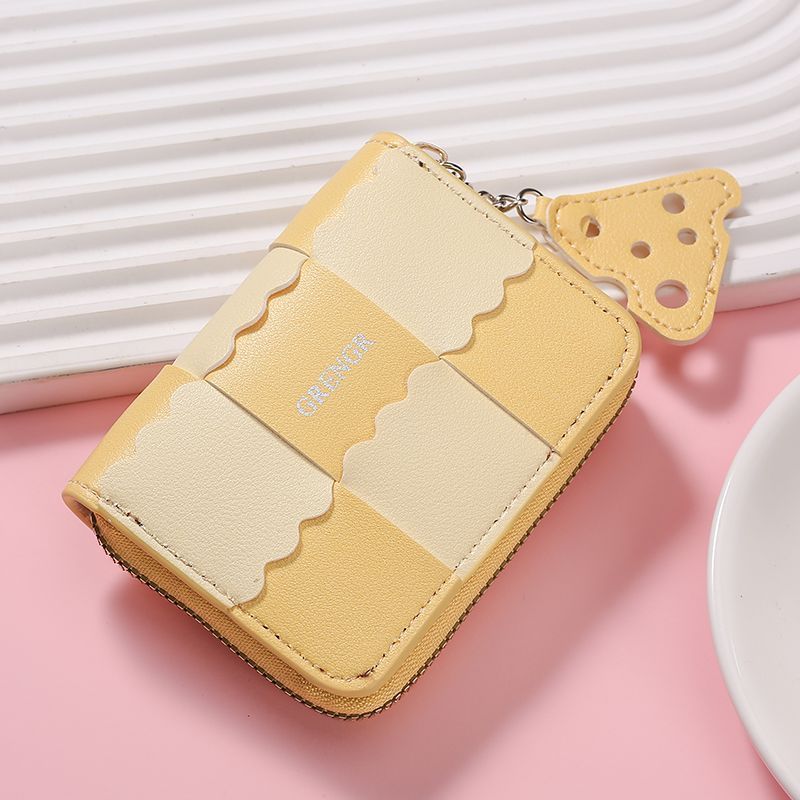 Chic Textured Zip Wallet Kalsten