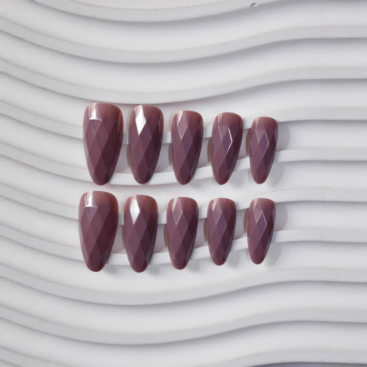 Premium Glossy Diamond-Shaped Press-On Nails Kalsten