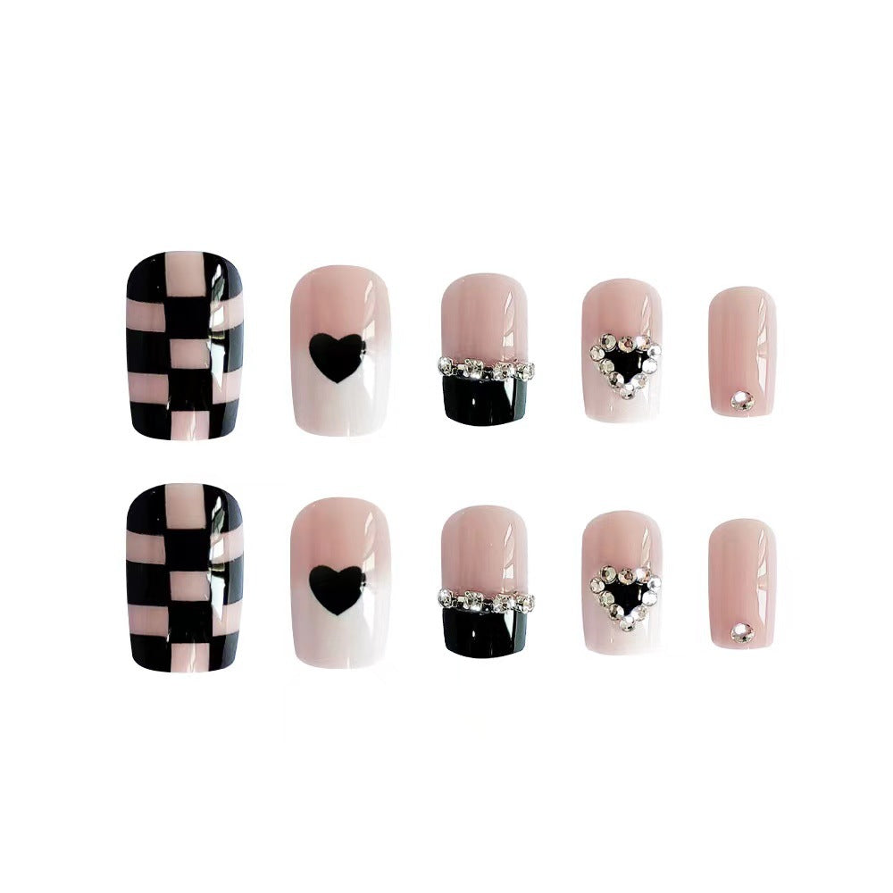 Designer Nail Art Kalsten