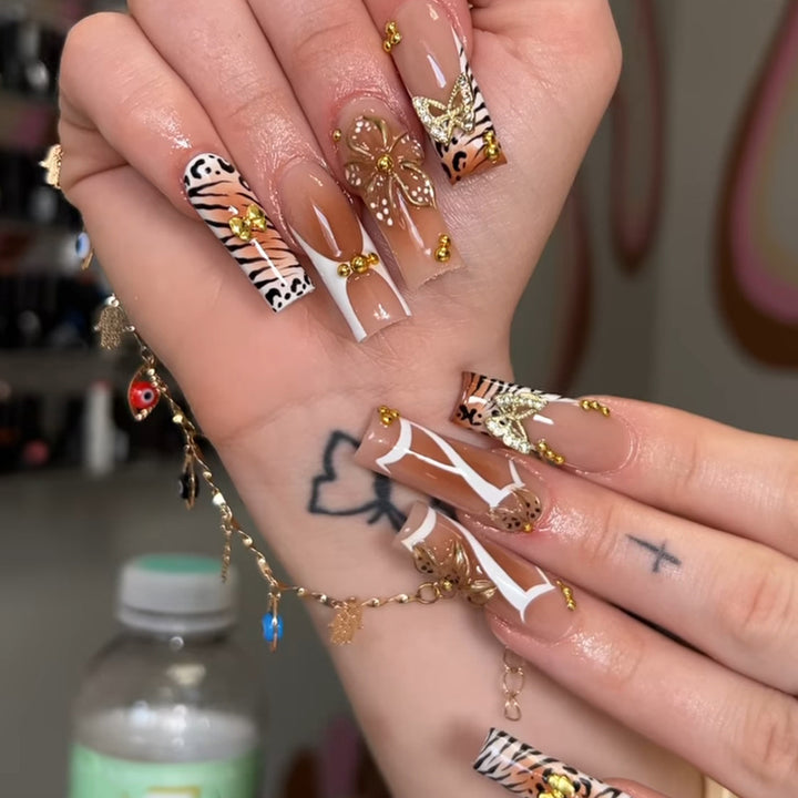 Artificial nails with unique animal and flower motifs Kalsten