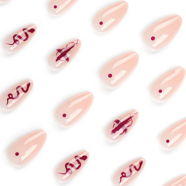 Artful nail extensions with unique design Kalsten