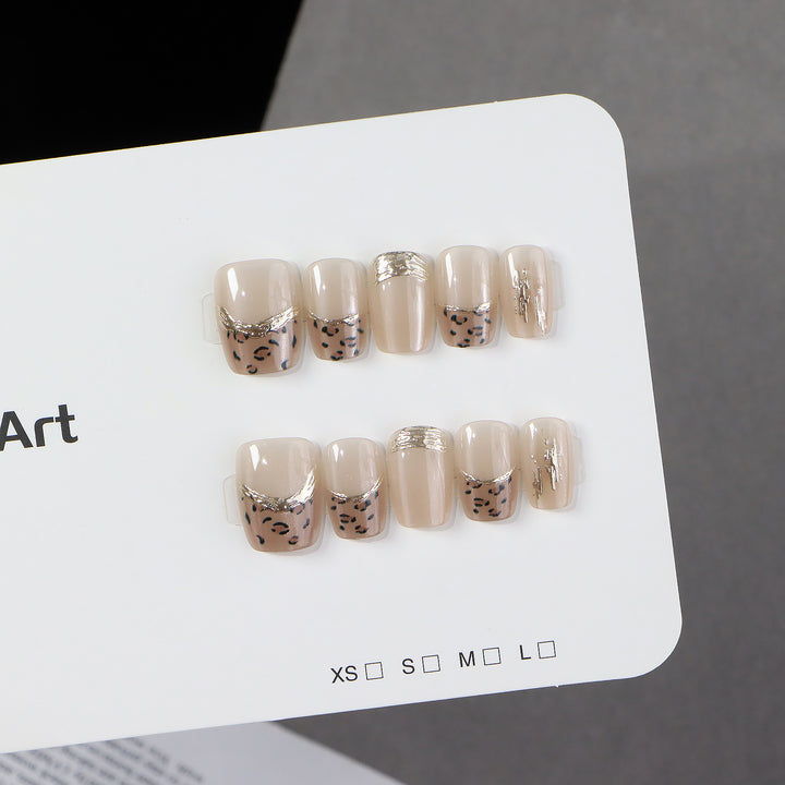 Press-On Nail Art Kalsten